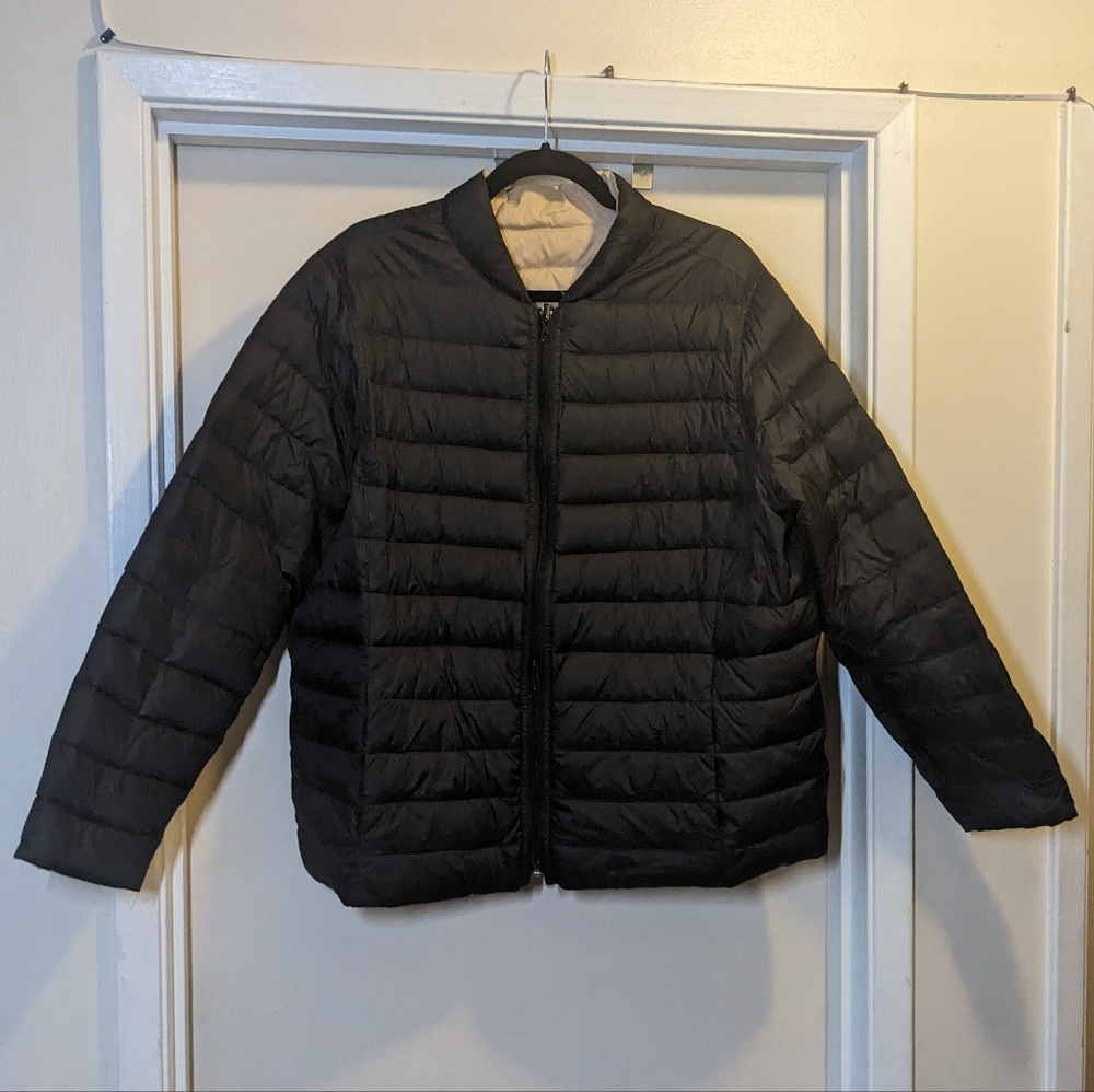 Land's End down puffer jacket - packable reversible -black/cream